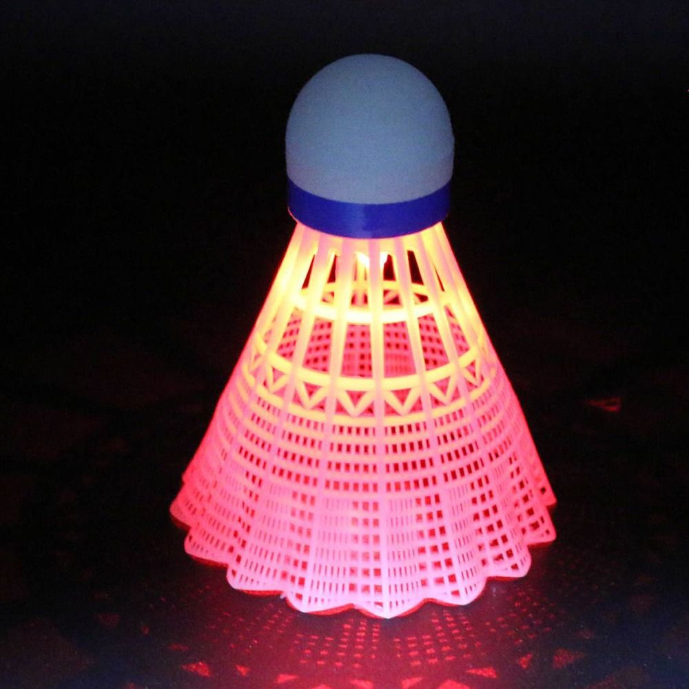 Işıklı LED Badminton Parlayan  - Feather Shuttlecock incelemesi ve fiyatı